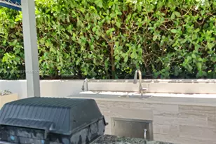 1861 NW N River Dr, Miami, FL 33125 - Photo 40