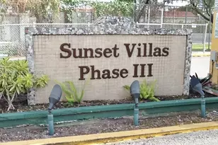 4721 NW 7th St, Miami, FL 33126 - Photo 16