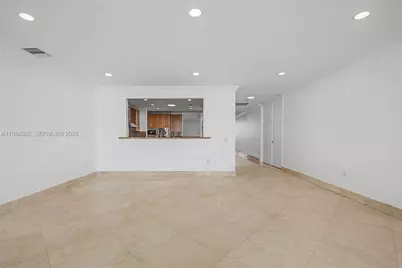 5959 Collins Ave #1503, Miami Beach, FL 33140 - Photo 16