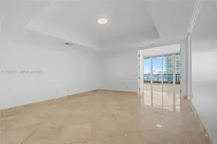 5959 Collins Ave, Miami Beach, FL 33140 - Photo 20