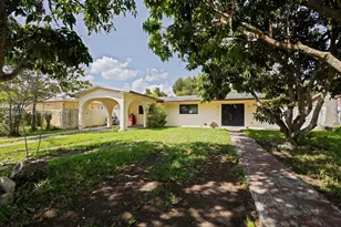 17371 SW 302nd St, Homestead, FL 33030 - Photo 1