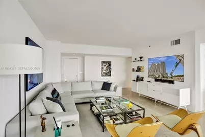 400 Alton Rd #911, Miami Beach, FL 33139 - Photo 10