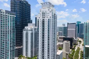 1050 Brickell Ave, Miami, FL 33131 - Photo 14