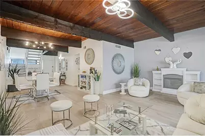 19220 NE 25th Ave #271B, Miami, FL 33180 - Photo 2