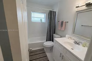 230 NE 9th Ave, Deerfield Beach, FL 33441 - Photo 10