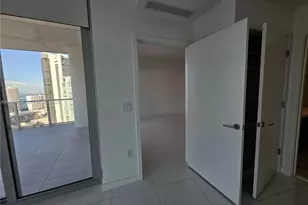 851 NE 1st Ave, Miami, FL 33132 - Photo 26