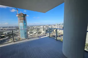 851 NE 1st Ave, Miami, FL 33132 - Photo 18