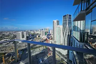 851 NE 1st Ave, Miami, FL 33132 - Photo 20