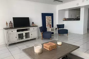 100 Lincoln Rd, Miami Beach, FL 33139 - Photo 8