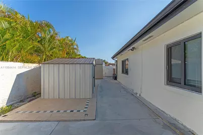 2401 SW 132nd Ave, Miami, FL 33175 - Photo 32