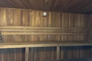 31 SE 5th St, Miami, FL 33131 - Photo 56