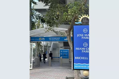 31 SE 5th St #3916, Miami, FL 33131 - Photo 70