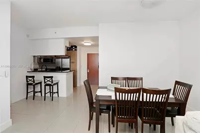 31 SE 5th St #3916, Miami, FL 33131 - Photo 18