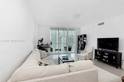 31 SE 5th St #3916, Miami, FL 33131 - Photo 12