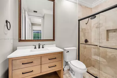 10291 Sweet Bay St, Plantation, FL 33324 - Photo 18