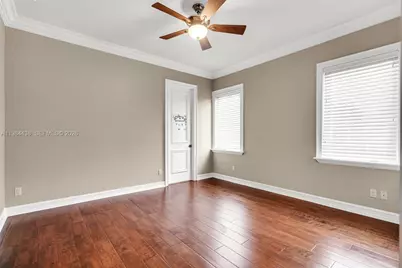 10291 Sweet Bay St, Plantation, FL 33324 - Photo 34