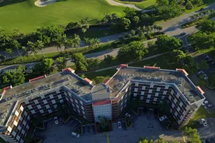 3301 N Country Club Dr, Aventura, FL 33180 - Photo 2