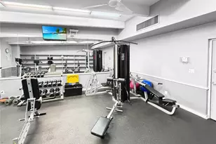 3301 N Country Club Dr, Aventura, FL 33180 - Photo 26