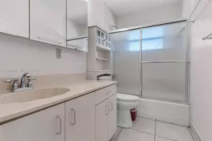 19200 SW 218th St, Miami, FL 33170 - Photo 20