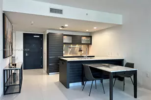 200 Biscayne Blvd Way, Miami, FL 33131 - Photo 10