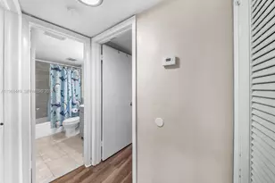 1101 NE 191st St, Miami, FL 33179 - Photo 16