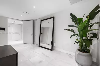 700 NE 26th Ter #3401, Miami, FL 33137 - Photo 32