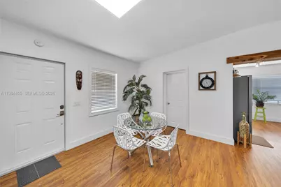213 W 20th St, Hialeah, FL 33010 - Photo 8