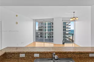 6515 Collins Ave, Miami Beach, FL 33141 - Photo 16