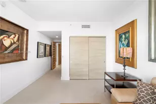 17301 Biscayne Blvd, North Miami Beach, FL 33160 - Photo 16