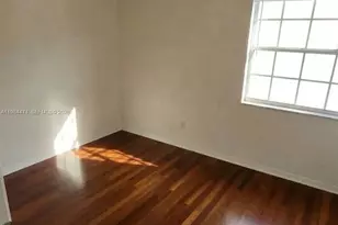 721 SW 148th Ave, Sunrise, FL 33325 - Photo 4