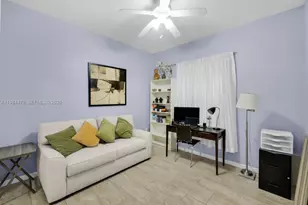 1640 Presidential Way, West Palm Beach, FL 33401 - Photo 20