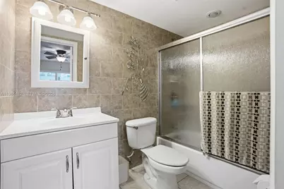 210 NW 87th Ave #L206, Miami, FL 33172 - Photo 16