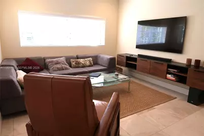 929 Michigan Ave #3, Miami Beach, FL 33139 - Photo 4