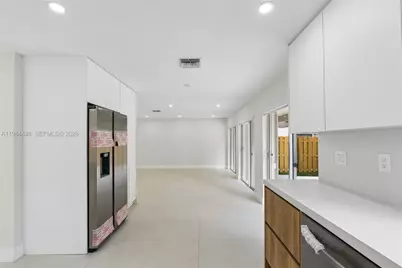 15174 SW 111th St, Miami, FL 33196 - Photo 12