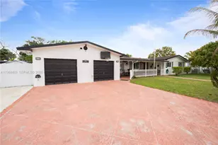 19251 SW 319th St, Homestead, FL 33030 - Photo 2