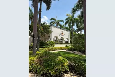 11601 NW 89th St #202, Doral, FL 33178 - Photo 48