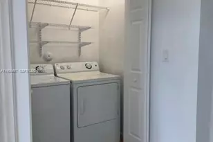 11601 NW 89th St, Doral, FL 33178 - Photo 18