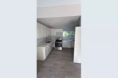 629 9th St, West Palm Beach, FL 33401 - Photo 1