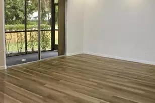 3001 N Oakland Forest Dr, Oakland Park, FL 33309 - Photo 6