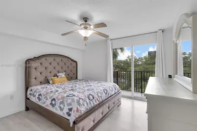 520 SE 5th Ave #1307, Fort Lauderdale, FL 33301 - Photo 14