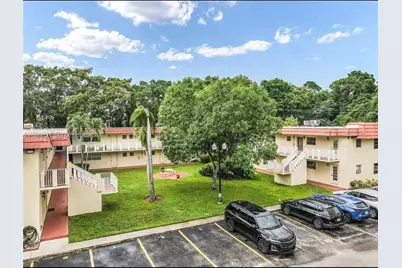 14901 SW 4th St #14A, Pembroke Pines, FL 33027 - Photo 4