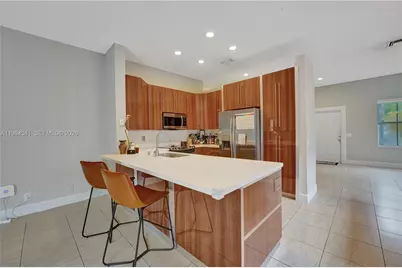 930 W Bluewood Ter, Weston, FL 33327 - Photo 14