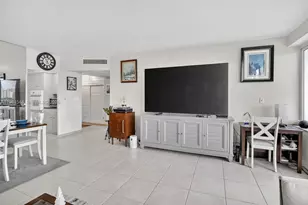 3233 NE 34th St, Fort Lauderdale, FL 33308 - Photo 4