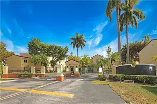 12645 SW 91st St, Miami, FL 33186 - Photo 2