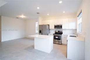 12133 NW 23rd Ct, Miami, FL 33167 - Photo 6