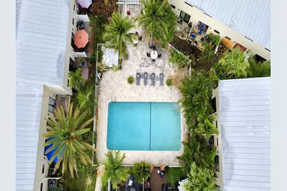 1455 Holly Heights Dr #17, Fort Lauderdale, FL 33304 - Photo 1