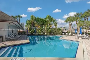 13951 Kendale Lakes Cir, Miami, FL 33183 - Photo 4