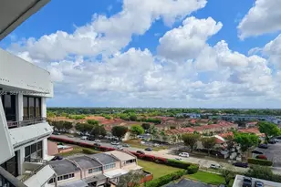 13951 Kendale Lakes Cir, Miami, FL 33183 - Photo 6