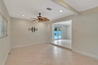 11 Forest Hills Ln, Boca Raton, FL 33431 - Photo 20