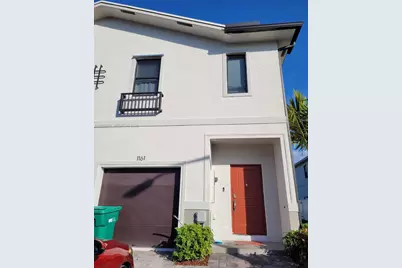 1161 SW 8th Ave, Florida City, FL 33034 - Photo 4